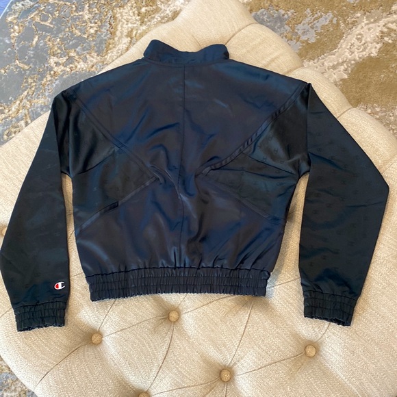 Champion satin bomber jacket w/2 different fabric patterns & gold zipper Sz XS - Picture 4 of 5
